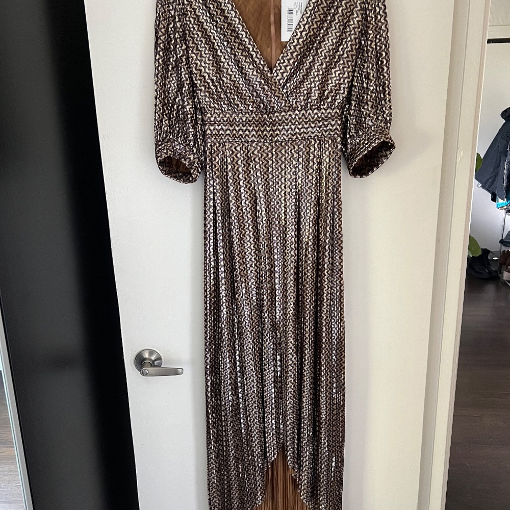 BA&SH GOLD DRESS - Picture 6 of 12